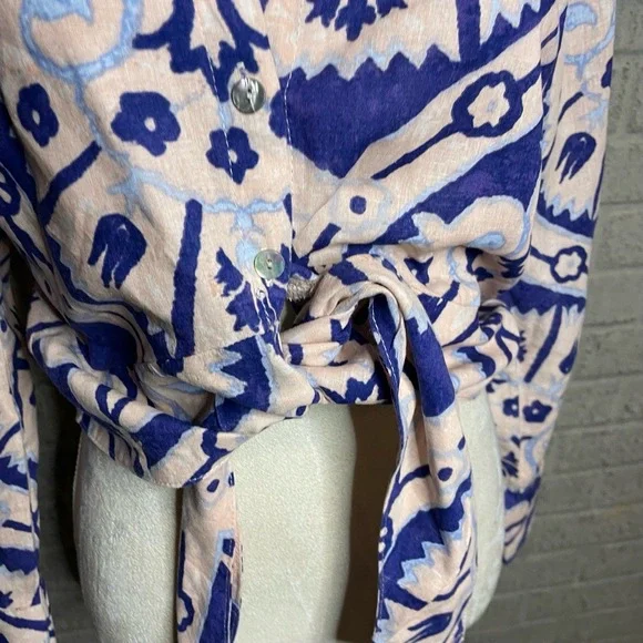 Christian Siriano Blue and Pink Patterned Top - Picture 2 of 6